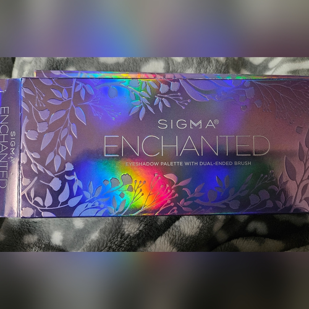 Sigma Beauty Enchanted Eyeshadow Palette